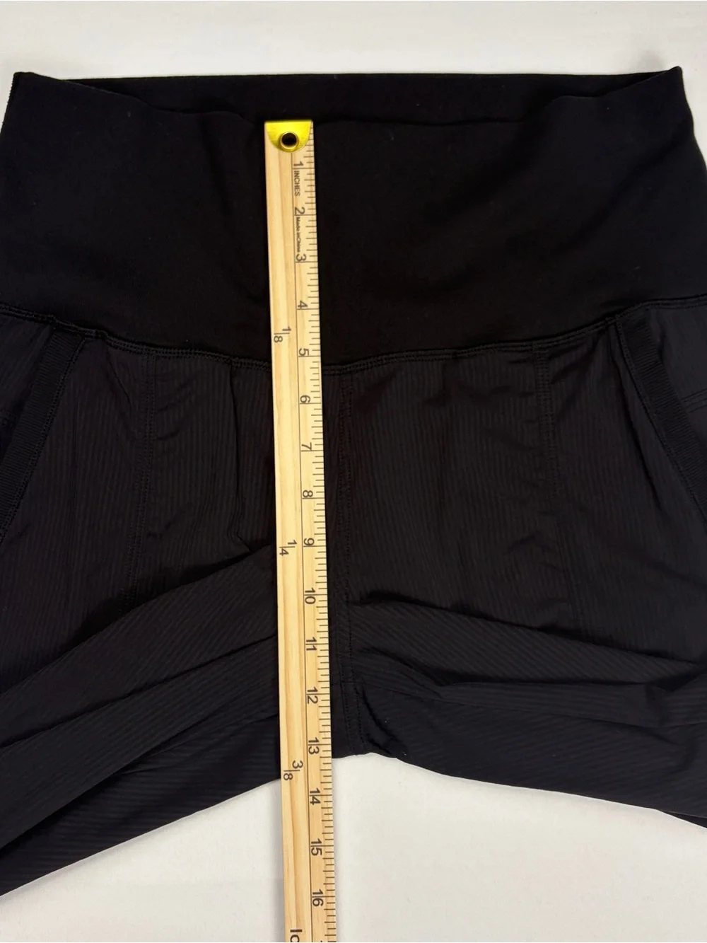 Lululemon Dance Studio Crop Pants Size 10 Black Athletic Jogger